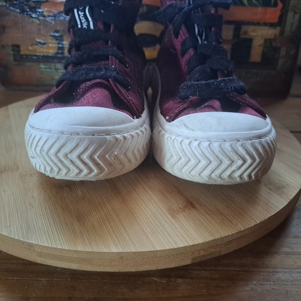 Justice Kids High Top Sneakers Size 4 Burgundy Glitter Lug Sole Casual Shoes